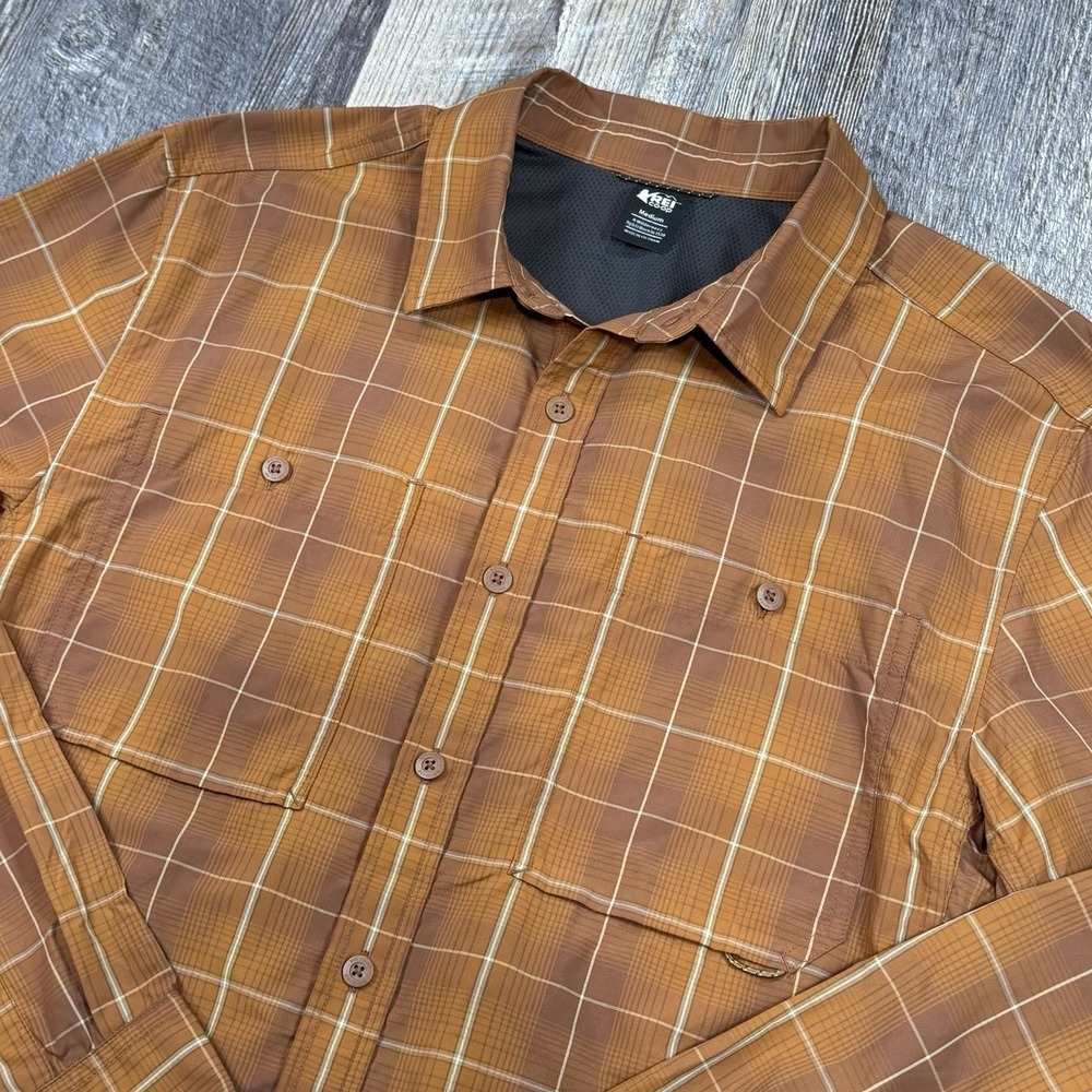 REI Co-op Plaid Hiking Fishing Shirt Men's Medium Brown Nylon Vented Lightweight